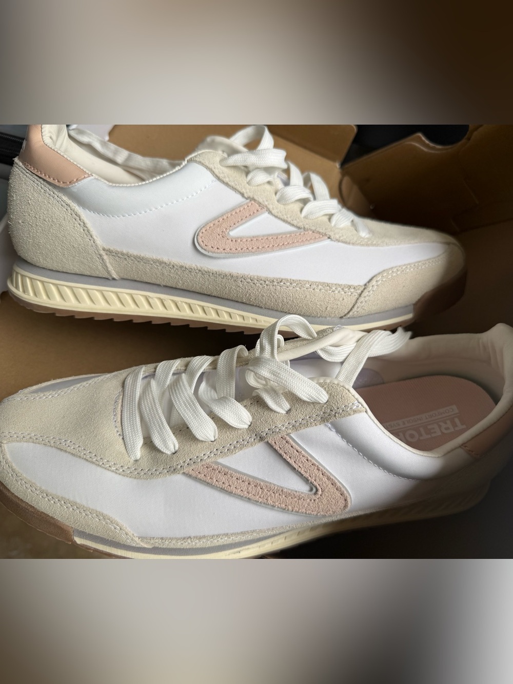 Tretorn Women's White Hailey Sneakers